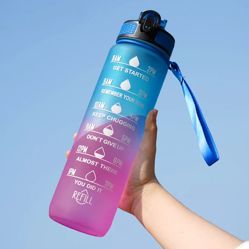Gourde 1L étanche 12 couleurs avec repères horaires et paille, bouteille motivante pour randonnée et sport